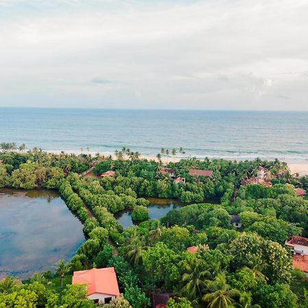 The Triangle Tangalle Exterior photo